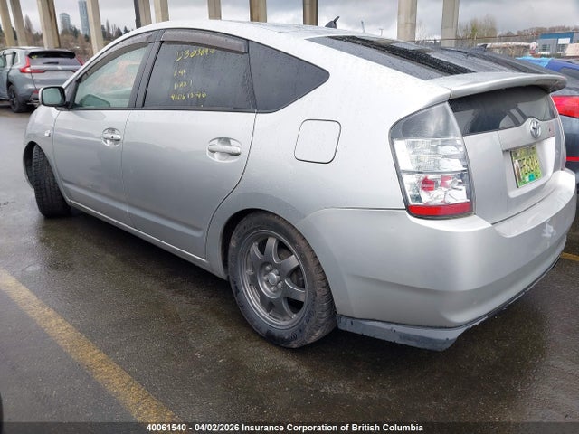 40061540 :رقم المزاد ، NHW200088273 vin ، 2004 Toyota Prius مزاد بيع