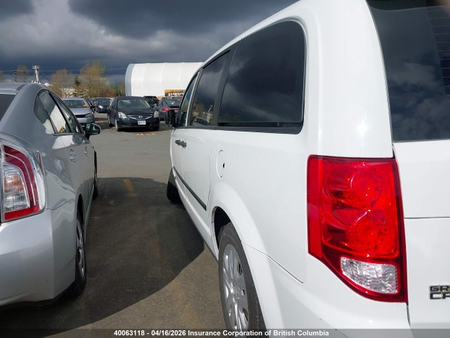 2C4RDGBGXER282238 Dodge Grand Caravan Se