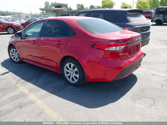 40068055 :رقم المزاد ، 5YFBPMBE8MP224746 vin ، 2021 Toyota Corolla Le مزاد بيع