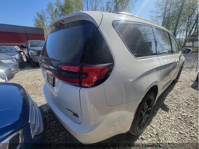 2C4RC3GG1NR123323 Chrysler Pacifica Limited