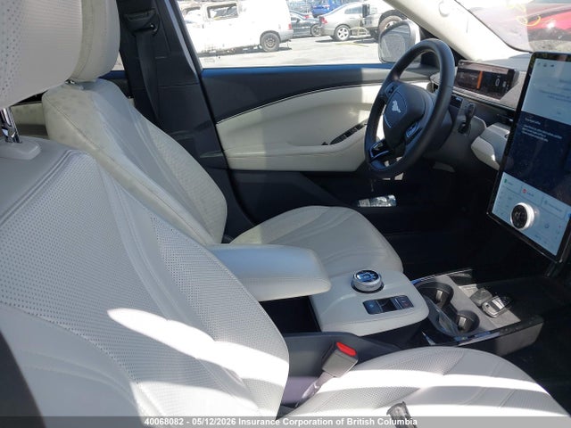 40068082 :رقم المزاد ، 3FMTK3SU2NMA53324 vin ، 2022 Ford Mustang Mach-e Premium مزاد بيع