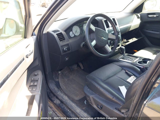 40065416 :رقم المزاد ، 2C3CK5CV0AH156827 vin ، 2010 Chrysler 300 Touring مزاد بيع