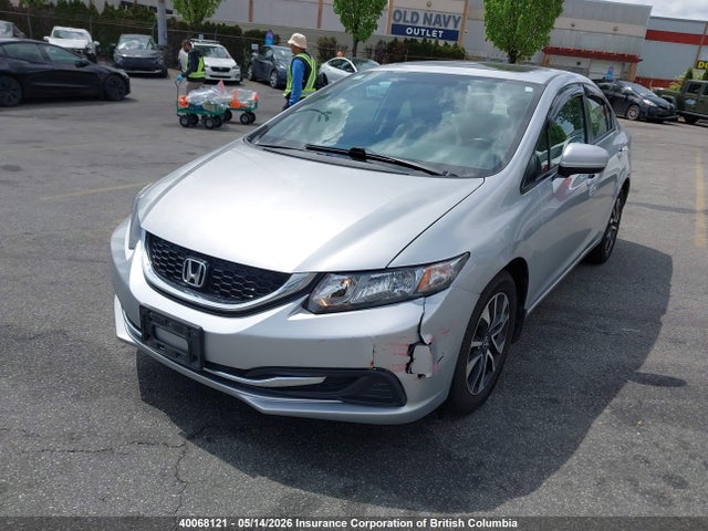 40068121 :رقم المزاد ، 2HGFB2F56FH051642 vin ، 2015 Honda Civic مزاد بيع
