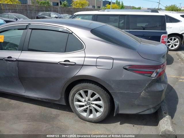 Продаж на аукціоні авто 2021 Toyota Camry, vin: 4T1C31AK2MU560154, номер лоту: 40068123