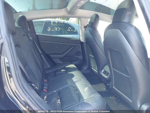 40068179 :رقم المزاد ، 5YJ3E1EA3NF316958 vin ، 2022 Tesla Model 3 مزاد بيع