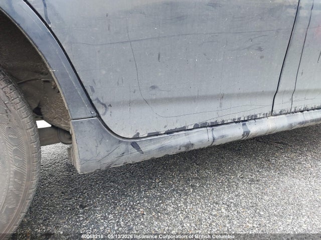 40068218 :رقم المزاد ، 2T1KU4EE4DC990252 vin ، 2013 Toyota Matrix مزاد بيع
