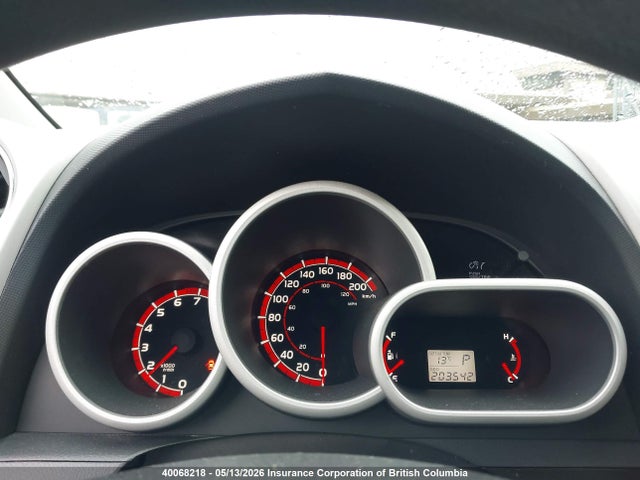 40068218 :رقم المزاد ، 2T1KU4EE4DC990252 vin ، 2013 Toyota Matrix مزاد بيع
