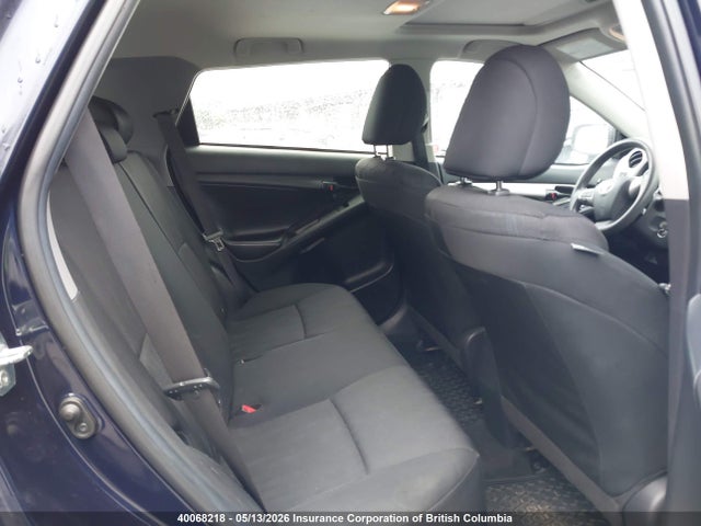 40068218 :رقم المزاد ، 2T1KU4EE4DC990252 vin ، 2013 Toyota Matrix مزاد بيع