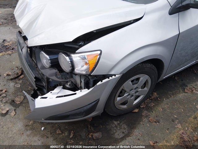 1G1JC5SH5F4139482 Chevrolet SONIC LT