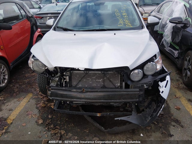1G1JC5SH5F4139482 Chevrolet SONIC LT