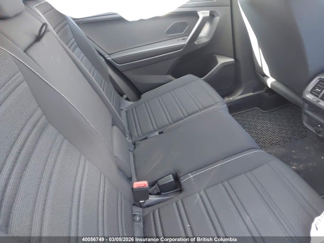 3VV0B7AX9NM132842 Volkswagen TIGUAN S