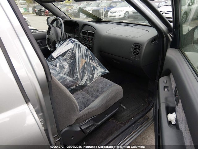 40064273 :رقم المزاد ، JN8AR07Y0YW449200 vin ، 2000 Nissan Pathfinder Le/se/xe مزاد بيع