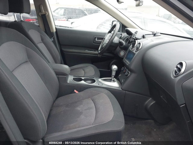 40068248 :رقم المزاد ، JN8AS5MT2BW173121 vin ، 2011 Nissan Rogue مزاد بيع