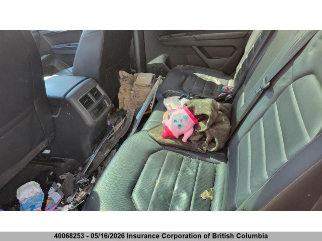 1V2MR2CA8JC585688 Volkswagen Atlas
