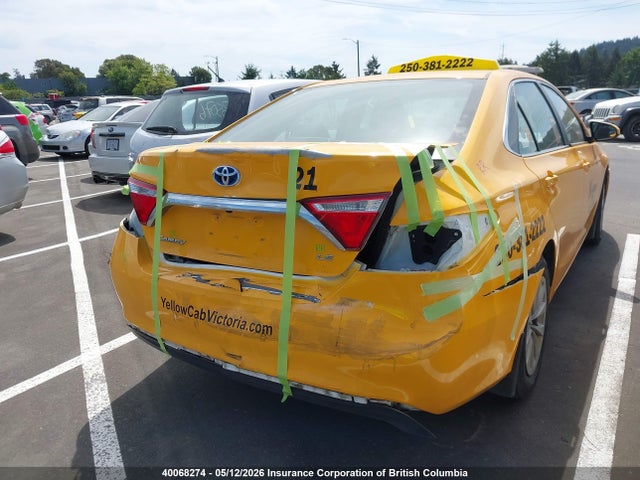40068274 :رقم المزاد ، 4T1BD1FK3FU152511 vin ، 2015 Toyota Camry مزاد بيع