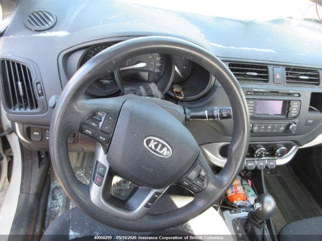 40068299 :رقم المزاد ، KNADM4A33D6102821 vin ، 2013 Kia Rio مزاد بيع