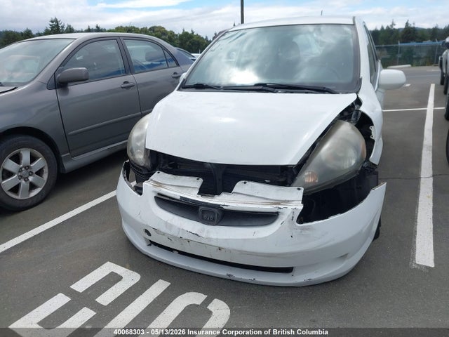 2008 Honda Fit მანქანა იყიდება აუქციონზე, vin: JHMGD38428S810675, აუქციონის ნომერი: 40068303