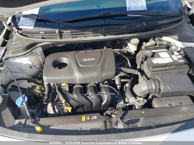 3KPA25AB5JE019938 KIA RIO LX/S