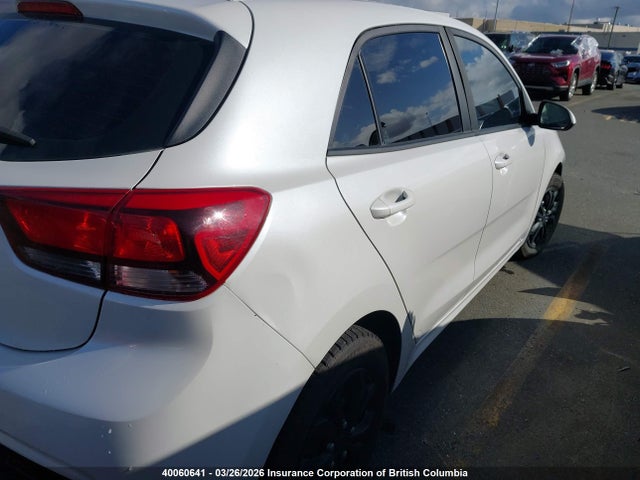 3KPA25AB5JE019938 KIA RIO LX/S