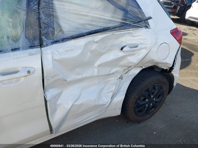 3KPA25AB5JE019938 KIA RIO LX/S