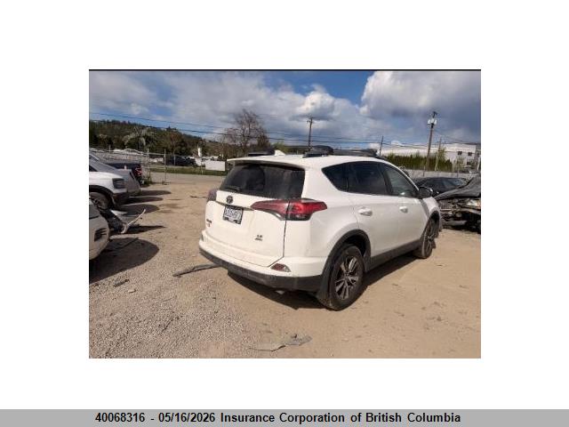 40068316 :رقم المزاد ، 2T3BFREV8JW710583 vin ، 2018 Toyota Rav4 مزاد بيع
