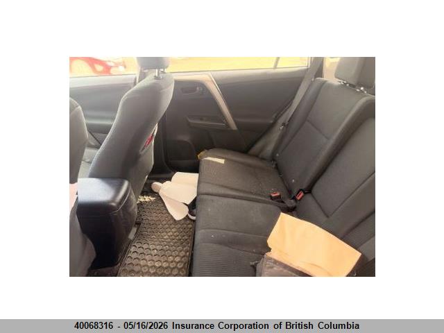 40068316 :رقم المزاد ، 2T3BFREV8JW710583 vin ، 2018 Toyota Rav4 مزاد بيع