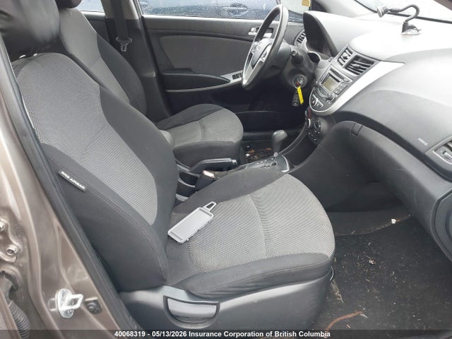 2013 Hyundai Accent Gls/gs მანქანა იყიდება აუქციონზე, vin: KMHCT5AE4DU109129, აუქციონის ნომერი: 40068319