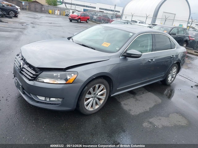 2012 Volkswagen Passat Sel მანქანა იყიდება აუქციონზე, vin: 1VWCN7A30CC045858, აუქციონის ნომერი: 40068322
