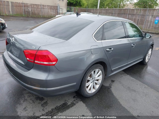 2012 Volkswagen Passat Sel მანქანა იყიდება აუქციონზე, vin: 1VWCN7A30CC045858, აუქციონის ნომერი: 40068322