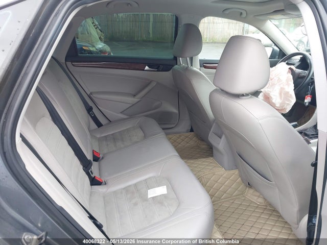 2012 Volkswagen Passat Sel მანქანა იყიდება აუქციონზე, vin: 1VWCN7A30CC045858, აუქციონის ნომერი: 40068322