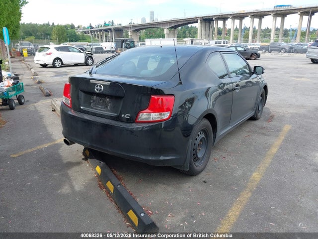 40068326 :رقم المزاد ، JTKJF5C77B3002007 vin ، 2011 Scion Tc مزاد بيع
