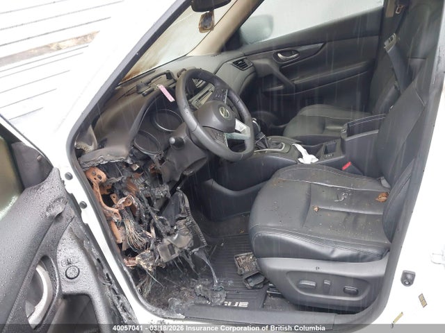 5N1AT2MV4HC742422 Nissan Rogue Sv/sl