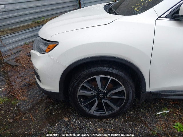 5N1AT2MV4HC742422 Nissan Rogue Sv/sl