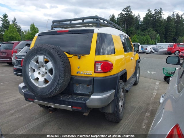 40063836 :رقم المزاد ، JTEBU11F470055854 vin ، 2007 Toyota Fj Cruiser مزاد بيع