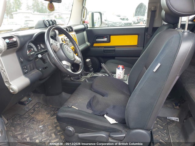 40063836 :رقم المزاد ، JTEBU11F470055854 vin ، 2007 Toyota Fj Cruiser مزاد بيع