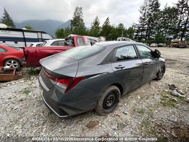 KMHLM4DGXRU729284 Hyundai Elantra Preferred