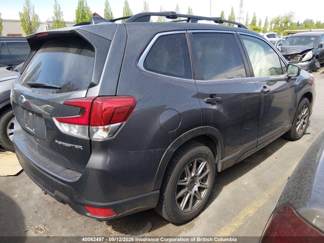JF2SKEUC3MH421725 Subaru Forester Limited