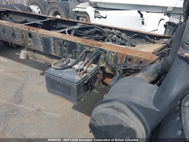 40068392 :رقم المزاد ، 1GDT8F4316F420915 vin ، 2006 Gmc T-series F8b064 مزاد بيع