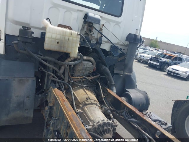 40068392 :رقم المزاد ، 1GDT8F4316F420915 vin ، 2006 Gmc T-series F8b064 مزاد بيع