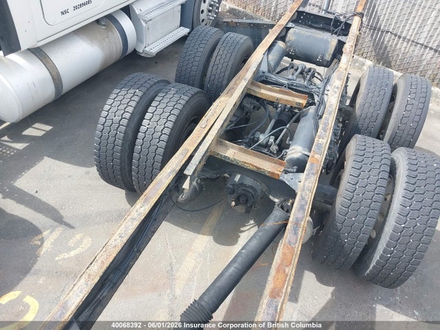 40068392 :رقم المزاد ، 1GDT8F4316F420915 vin ، 2006 Gmc T-series F8b064 مزاد بيع
