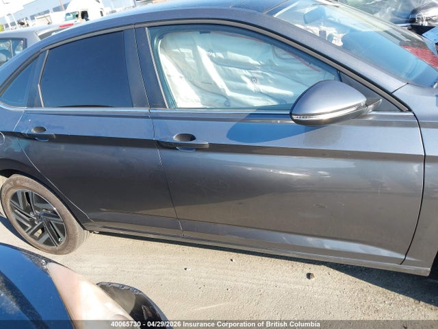 Продажа на аукционе авто 2024 Volkswagen Jetta Sel, vin: 3VWGM7BU8RM053967, номер лота: 40065730