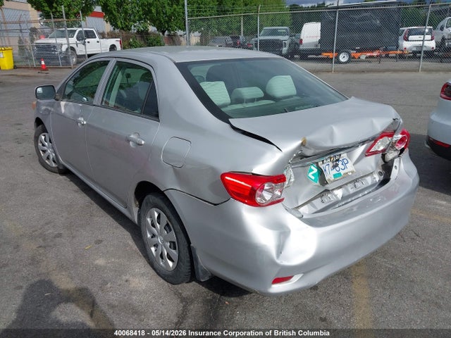 40068418 :رقم المزاد ، 2T1BU4EE1CC813706 vin ، 2012 Toyota Corolla S/le مزاد بيع