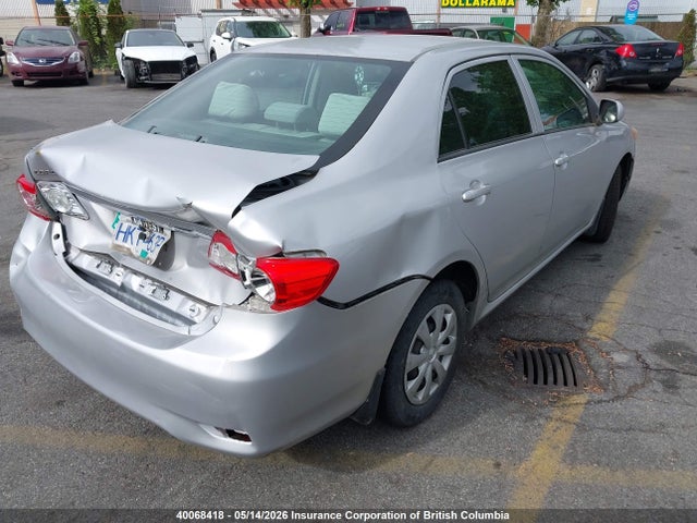 40068418 :رقم المزاد ، 2T1BU4EE1CC813706 vin ، 2012 Toyota Corolla S/le مزاد بيع