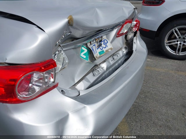 40068418 :رقم المزاد ، 2T1BU4EE1CC813706 vin ، 2012 Toyota Corolla S/le مزاد بيع
