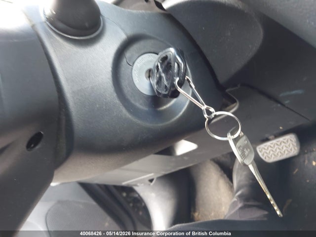 40068426 :رقم المزاد ، JTDBT923X71033510 vin ، 2007 Toyota Yaris مزاد بيع