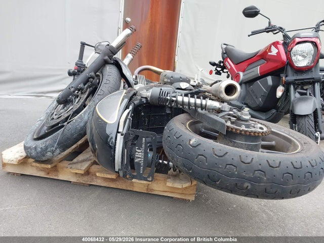 SMTD50GN4HT807685 Triumph Triumph