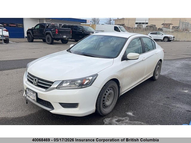 40068469 :رقم المزاد ، 1HGCR2F34FA807724 vin ، 2015 Honda Accord Lx مزاد بيع