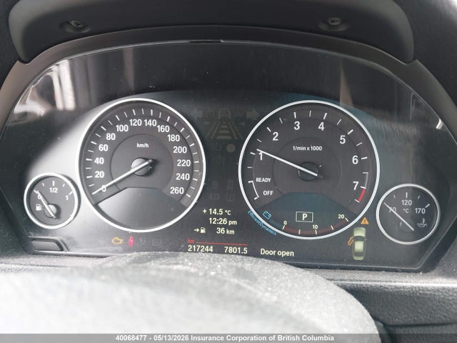 2013 Bmw 320i მანქანა იყიდება აუქციონზე, vin: WBA3C3C50DF980956, აუქციონის ნომერი: 40068477