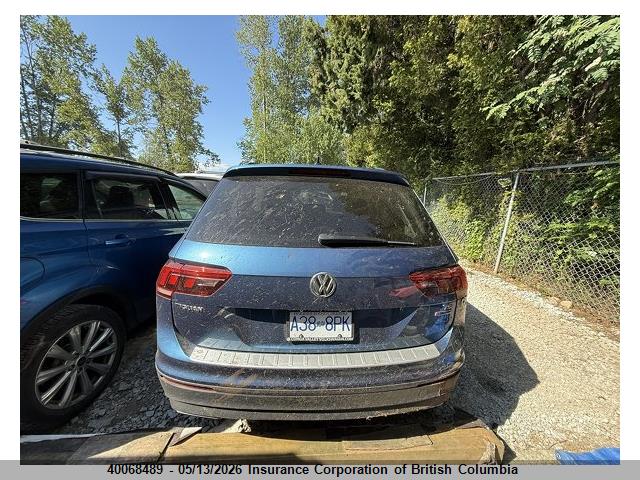 3VV0B7AX8JM038851 Volkswagen Tiguan Trendline