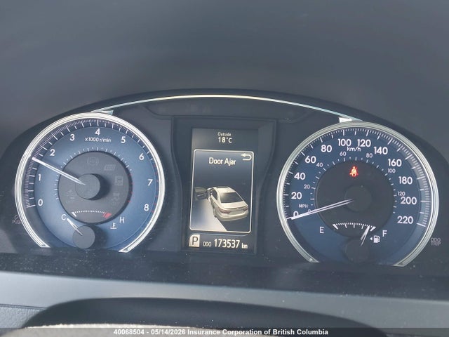 40068504 :رقم المزاد ، 4T1BF1FKXGU523076 vin ، 2016 Toyota Camry مزاد بيع